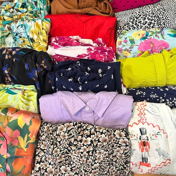 WOMEN’S SPRING SUMMER BLOUSE MYSTERY BOX SIZE XL - Picture 3 of 3